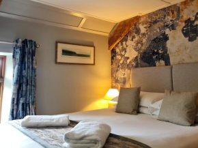 Furzeleigh Mill Inn